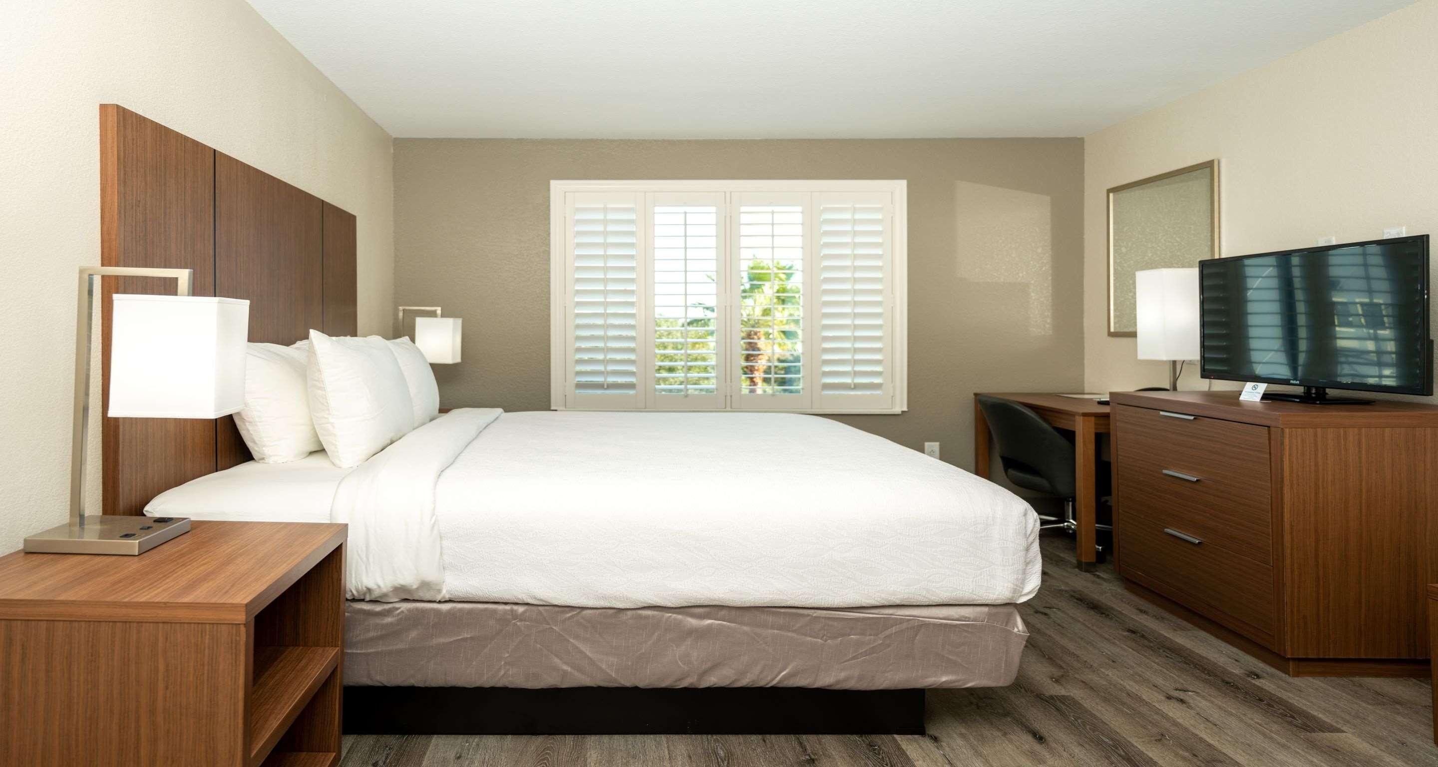Western Houston Bush Intercontinental Airport 2* Humble